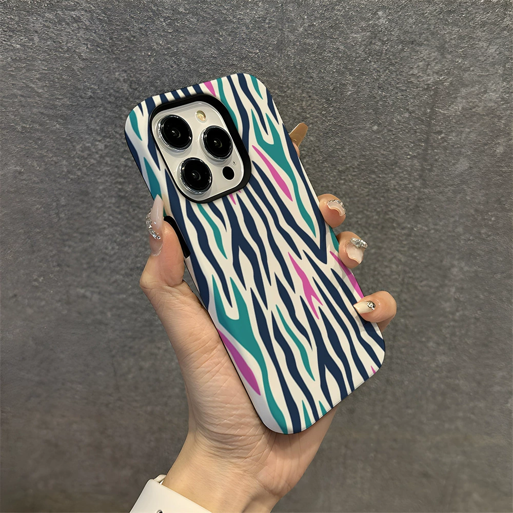Чехол для телефона (Apple) iPhone 15 — двойной слой защиты, 2-в-1, яркий финиш, облегчит посадку