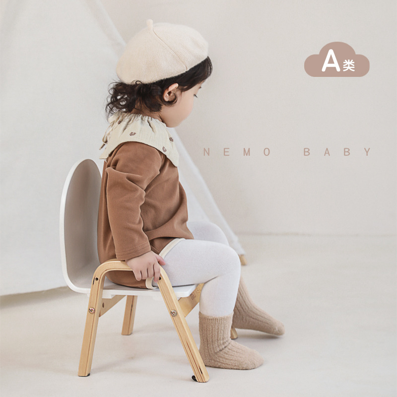 2023 Invierno nuevos calcetines de bebé engrosados cálidos calcetines de bebé de doble aguja de color sólido calcetines de algodón de media pantorrilla para niños y niñas