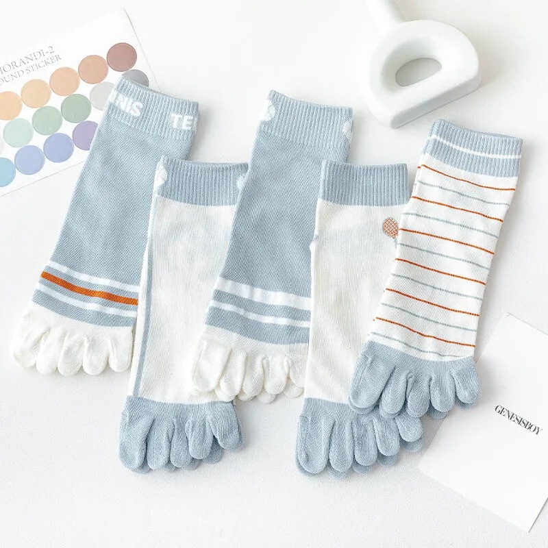 Five-finger socks women's summer and autumn thin mid-calf socks sweat-absorbent simple socks sports casual sweet cotton socks toe socks