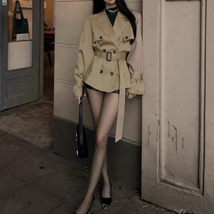 卡其色短款风衣女2026春秋新款小个子显瘦双排扣正肩短外套高级感
