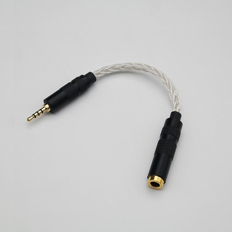 Adaptador de audio de cobre de un solo cristal de ocho hilos 4,4 balance hembra a 2,5 balance macho 3,5 estéreo macho