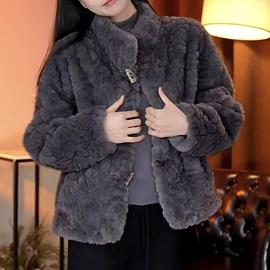 其他短外套;女式毛呢外套;皮草