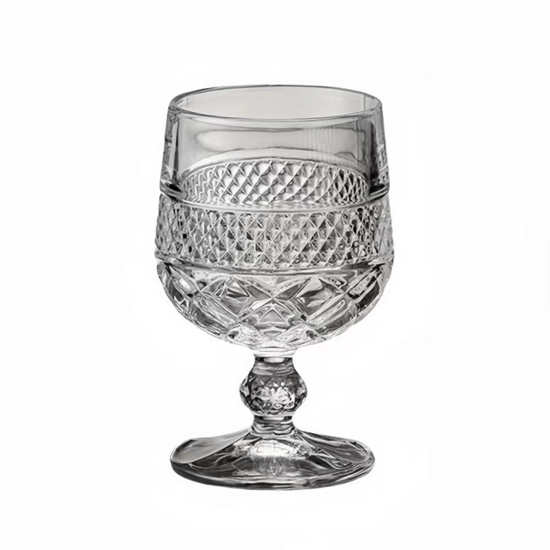 Copa de vino tallada en Phnom Penh de estilo europeo de alta gama, taza de brandy retro de lujo ligero para el hogar, taza de whisky, taza de agua