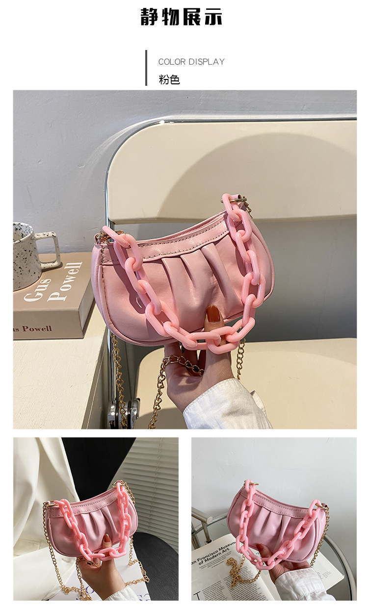 Fashion Thick Chain Portable Dumpling Bag Mini Shoulder Messenger Bag display picture 9