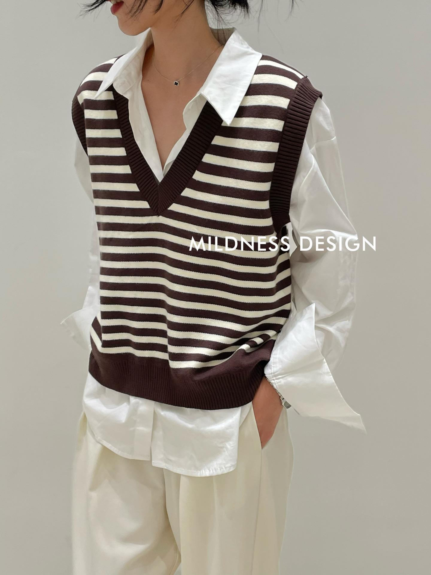 M WOODS Autumn 2022 new pattern the republic of korea Dongdaemun Korean Edition leisure time stripe V-neck Sweater Vest vest