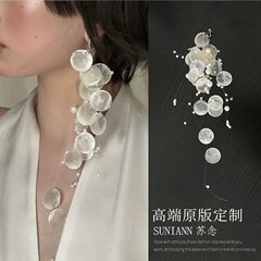 手作り! 天然白色貝殻真珠流蘇ピアス