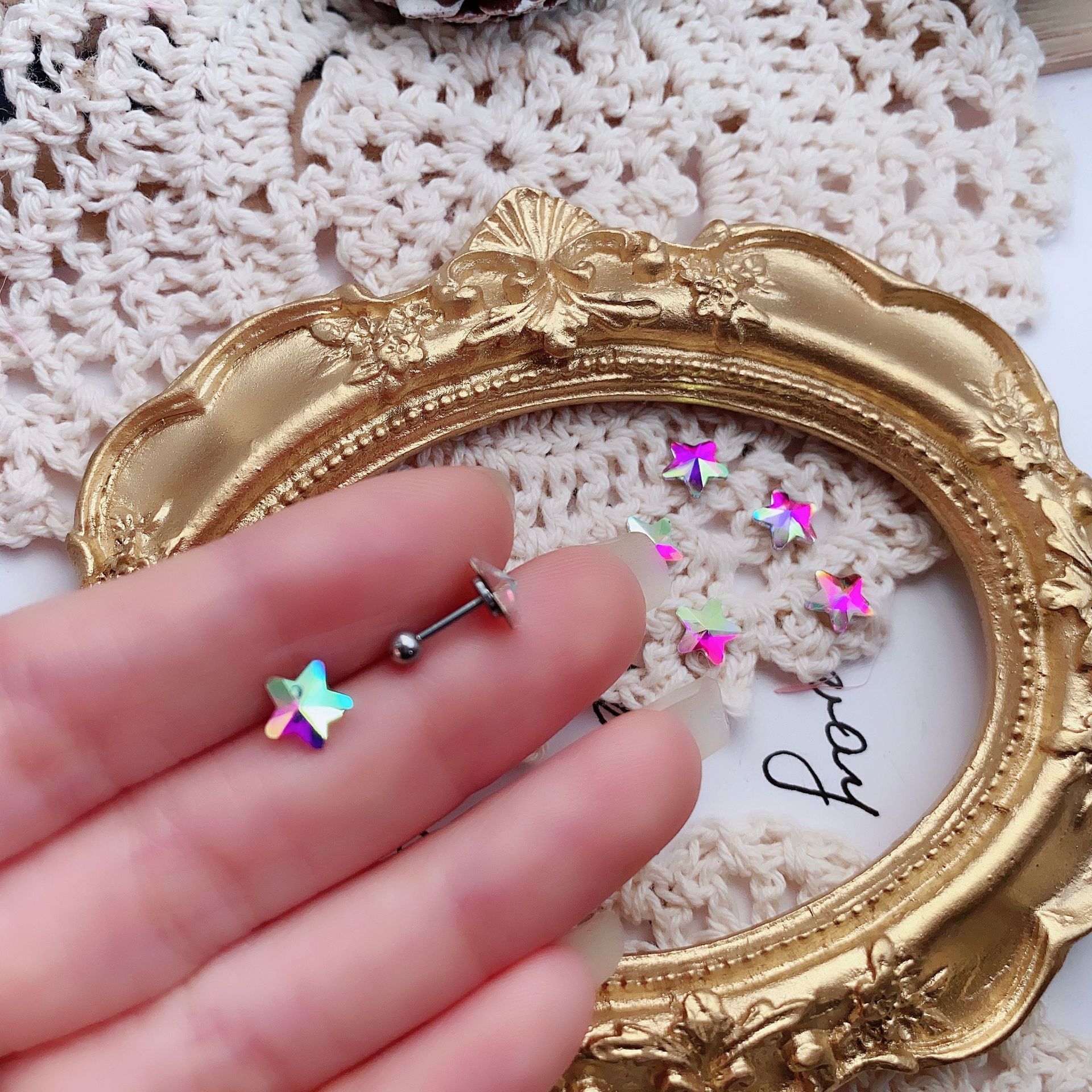 Fashion Star Moon Heart Shape Alloy Womenu0027S Ear Studs 1 Piece