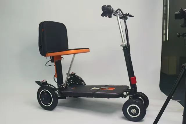 Cross-Border Best-Selling Folding Electric Mobility Scooter for the Elderly, Three-Wheeled and Four-Wheeled Electric Scooter for the Disabled, Hot-Selling Cross-Border