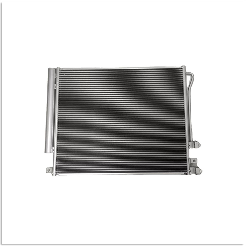 Manufacturers Wholesale Auto Parts Heat Transfer Equipment Condenser 6840035000 Suitable for Ssangyong Tivela Condenser
