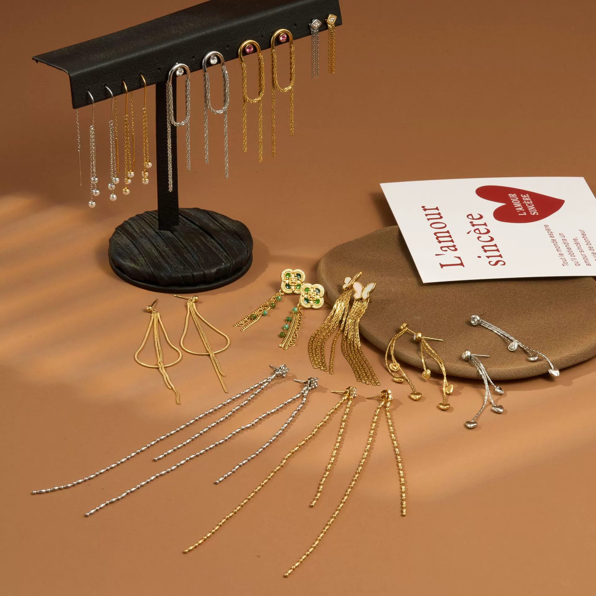 Серьги-крючки во французском стиле из нержавеющей стали, европейские застежки для серег, нелиняющие золотые и серебряные серьги для женщин, персонализированные и высококачественные.