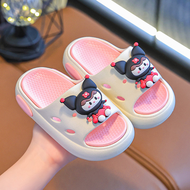 2025 nuevos niños de dibujos animados zapatillas de dibujos animados niñas niños de verano niñas de interior anti-deslizante Eva zapatillas de dedos