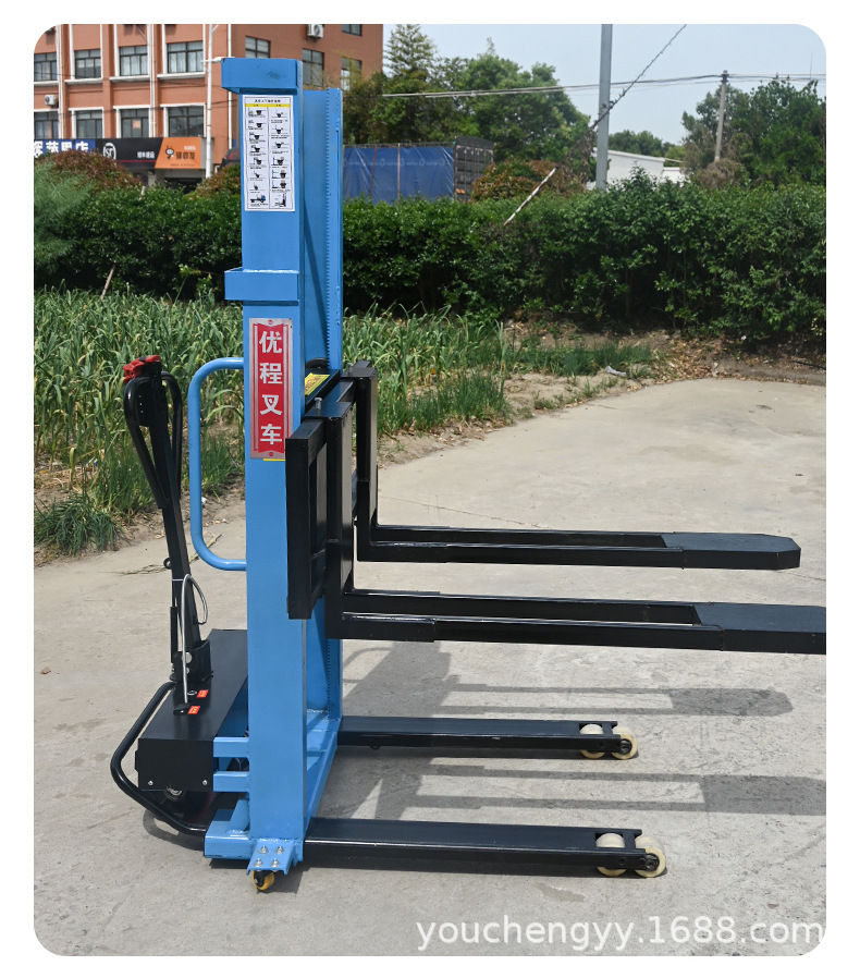 全电动随车叉车_21.jpg