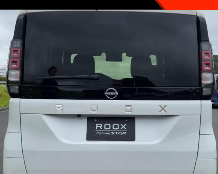 Suitable for Nissan 25 Roox Rear Trunk Car Logo Letter Decorative Stickers Car Accessories Tailgate Car Logo