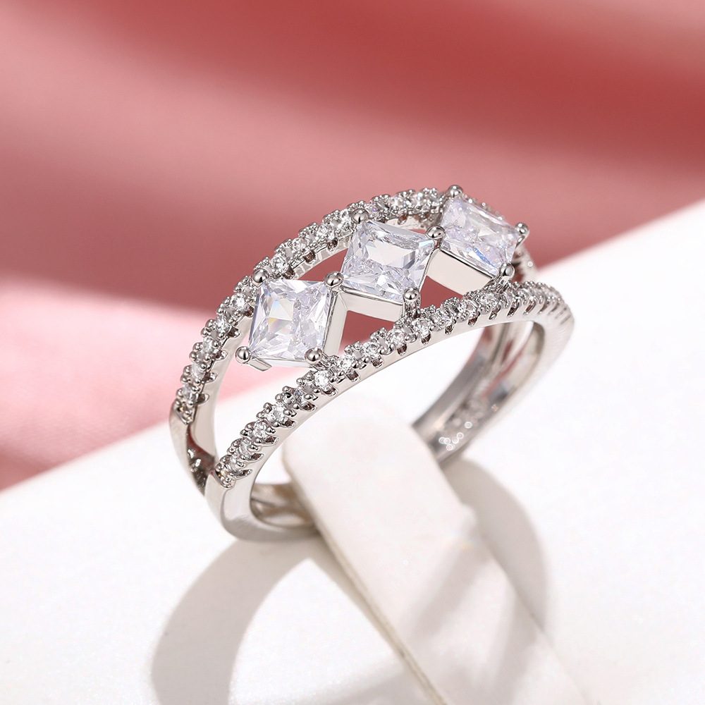 Cao Shi's Fashion Full Set Square Diamond Zircon Ring Fashion Temperament Women's Ring Romantic Valentine's Day Gift_voghion.com