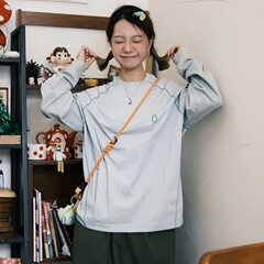 アウトドアのつなぎ合わせは色にぶつかります。