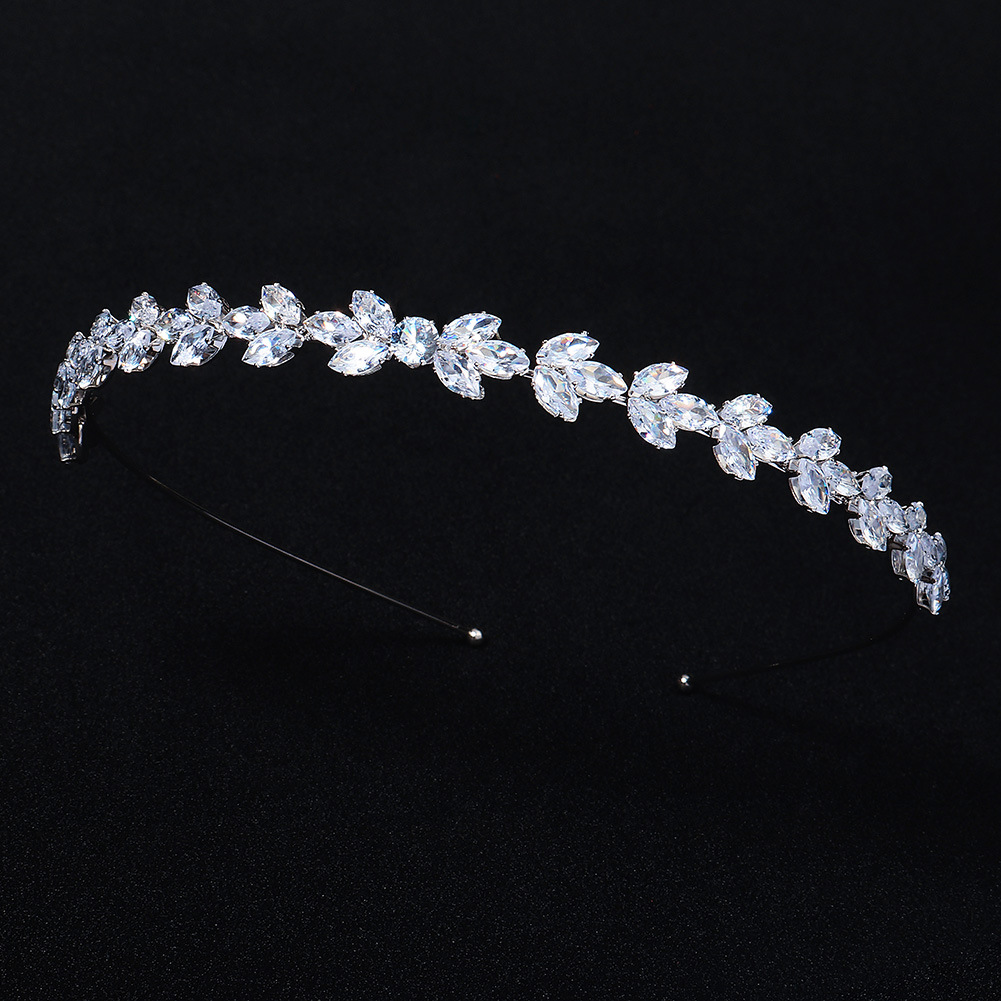 Korean Style Retro Style Leaf Zircon Fine Hairband display picture 1