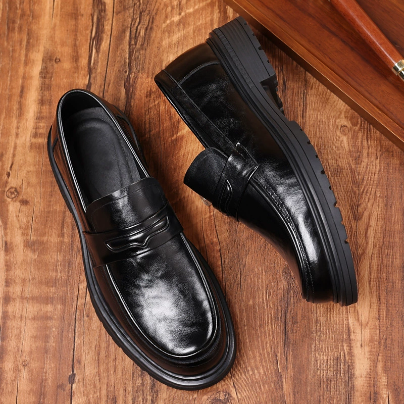 Новая мужская кожаная бизнес-обувь