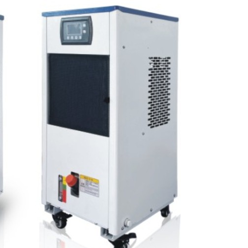 雕刻机主轴恒温油冷机1500W 内置15L油箱流量3.7L 主轴冷油机