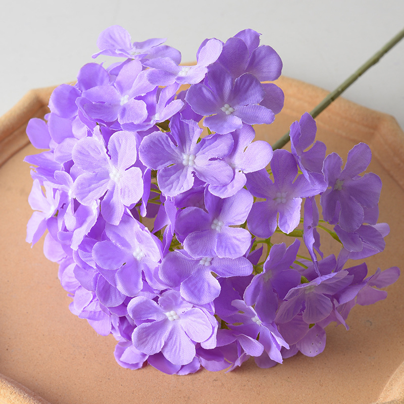 Piruleta de boda de hortensias de simulación, sentido avanzado, hortensias, auditorio de bodas, hileras de flores falsas, arreglo de pared de flores, hileras de flores