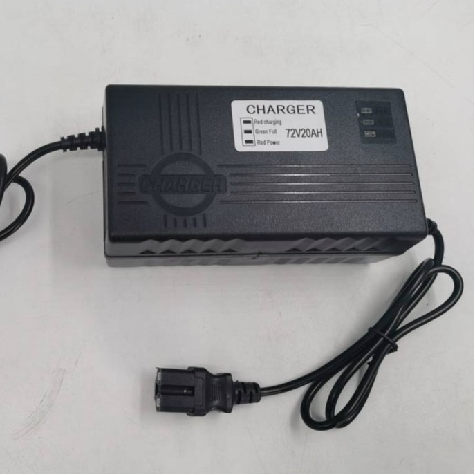 跨境专供热销款 72V20AH电摩款智能铅酸电池充电器