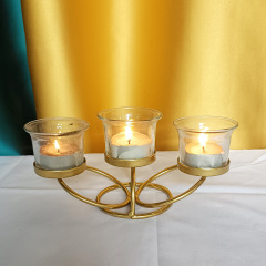 廠家直銷外貿鐵藝燭台三頭帶玻璃杯蠟燭台家居擺件風燈馬燈歐洲風