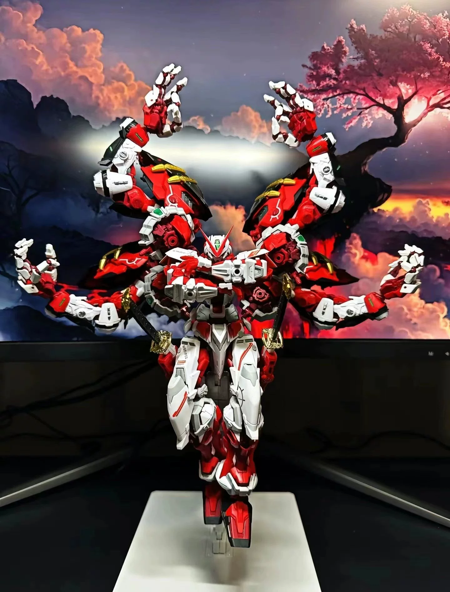 Модифицированный мех Three Kingdoms Bai Qi Cao Ren Ao Bing Gundam Blind Blind MG Destiny Seven Sword Flying Wing Boys Dotted Toys