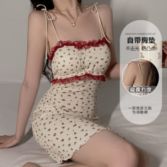 新作胸パッド付きパジャマ、甘いレースの花柄キャミソールナイトドレス、純粋な欲望風女性用ホームウェアセットP4758