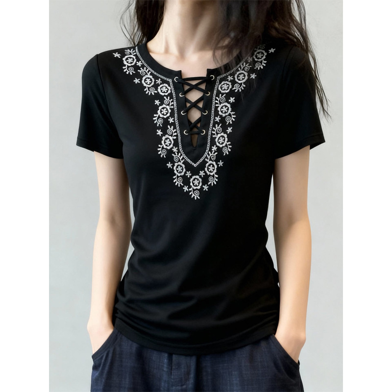 Áo nữ tay ngắn cổ tròn phong cách Bohemian thêu họa tiết, dáng rộng thoáng mát — màu đen chi tiết 5