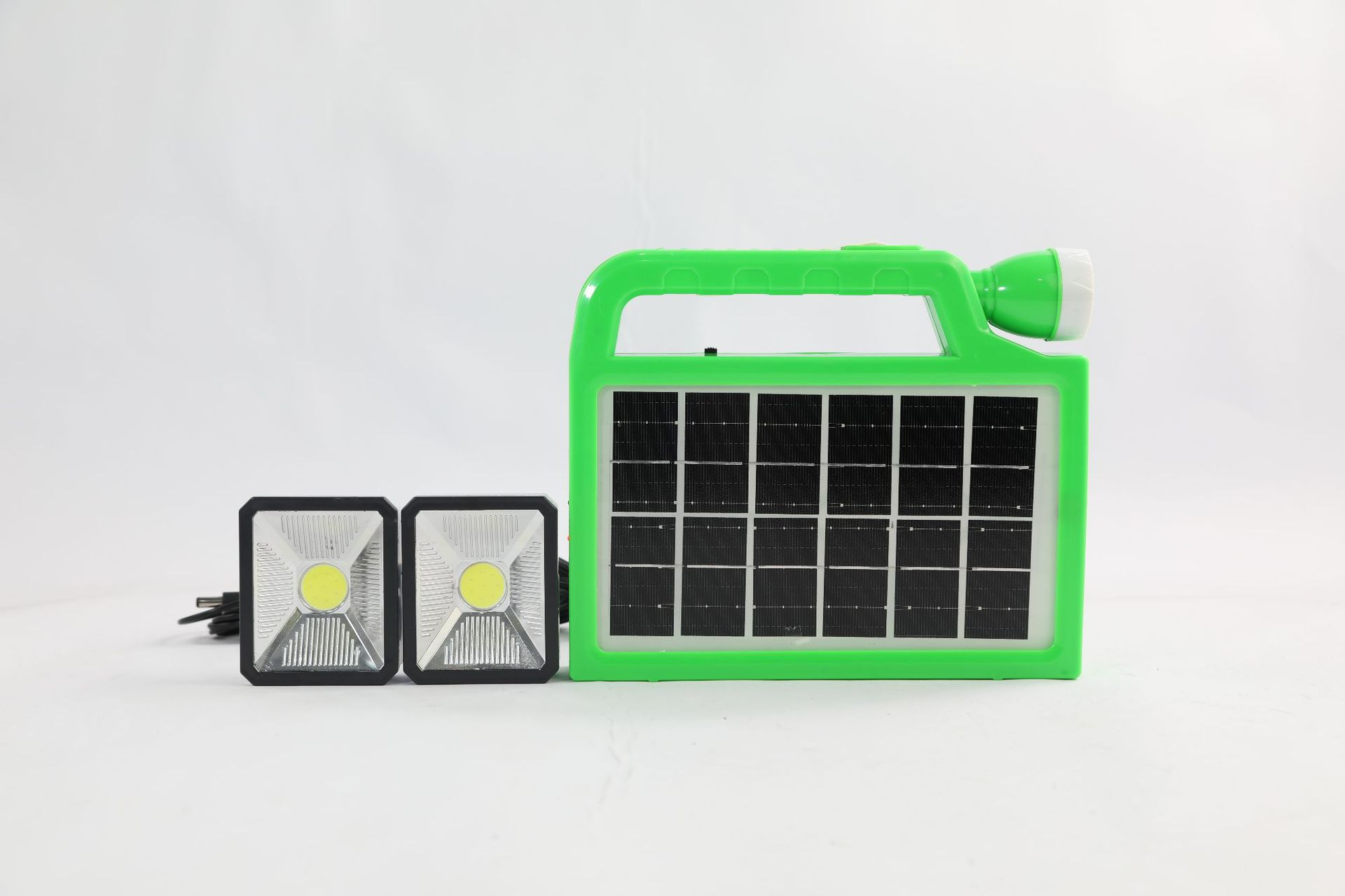Sistema de iluminación solar lámpara lámpara de emergencia comercio exterior África energía móvil banda FM función bluetooth lámpara de camping