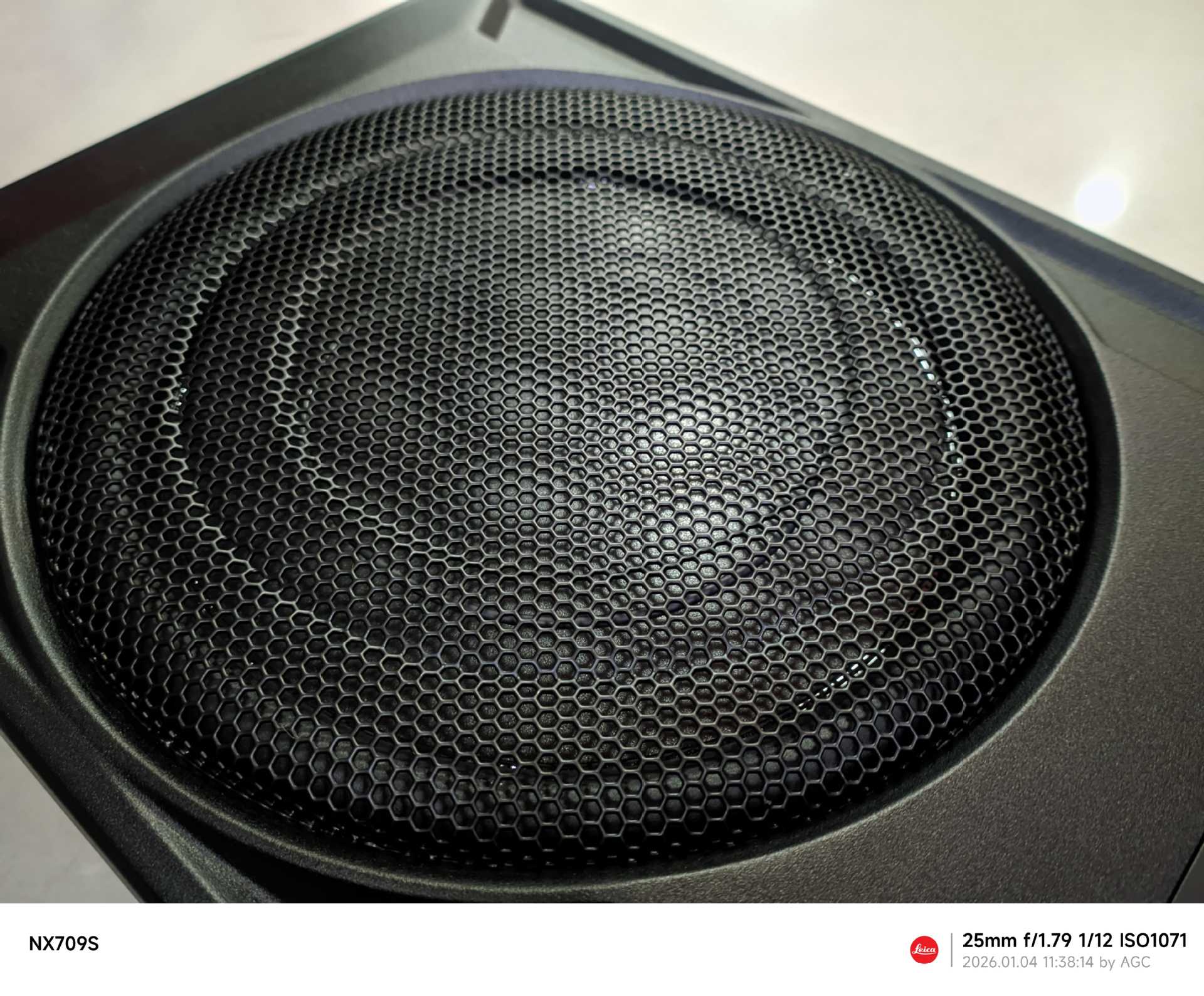 Hifine Car Subwoofer with Super Bass and High Power, 10inch Active Ultra-Thin Seat Audio System Modification