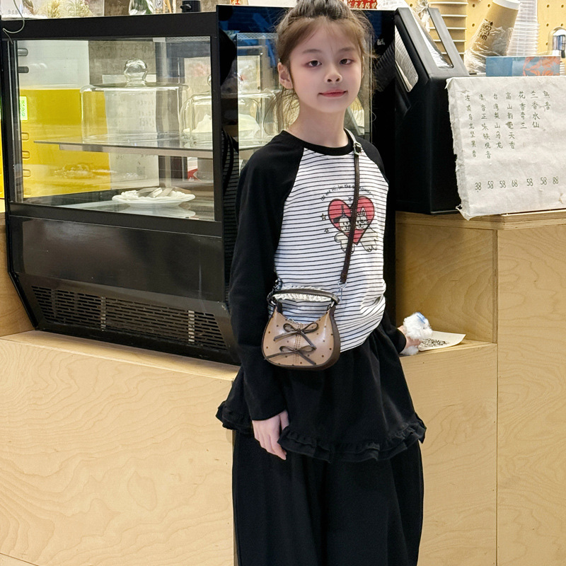 Hermoso arco ondulado bolso para niños, mini bolso para hombres y mujeres, otoño y invierno esmaltado bolso para niñas