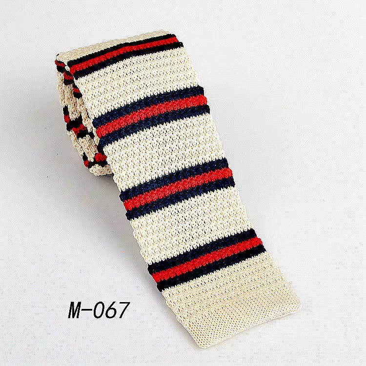 2026年新作メンズフラットタイプニットネクタイ 大人向けおしゃれで合わせやすいネクタイアクセサリー メーカー卸売