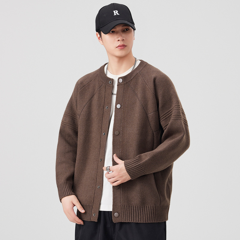 Casual retro round-neck knit sweater for men, loose long-sleeve cardigan, warm and versatile button-up winter top Casual retro round-neck knit sweater for men, loose long-sleeve cardigan, warm and versatile button-up winter top