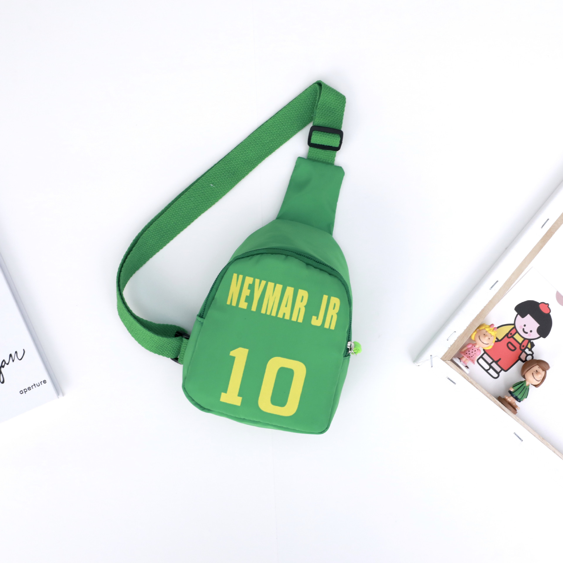 Bolso para niños de estilo coreano 2021 Nuevo bolso de hombro de letra impresa bolso de pecho de bebé de dibujos animados Lindo bolso de mensajero para niños y niñas