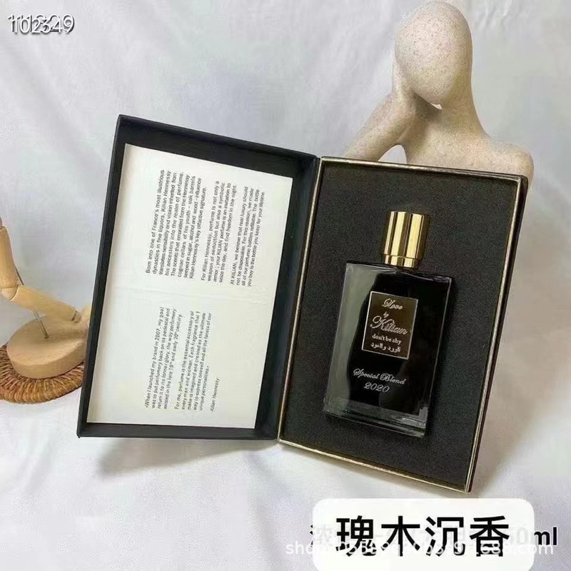 クロスボーダー外国貿易by kiian perfumeクリアン黒幽霊の良い女の子が悪くなりました。|undefined