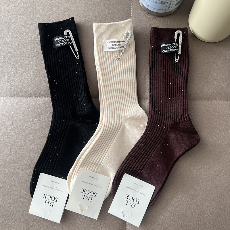 Autumn and Winter Thickened Small Sequins Jewelry Socks European Goods Light Luxury Decorative Wool Socks Women's Socks Double Pin Pin Cloth Label Trendy Socks