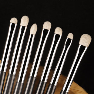 Cangzhou Makeup Brush Detail Brush Eye Brush Pony Hair Small Eye Shadow Brush Animal Hair Set Lying Silkworm Brush