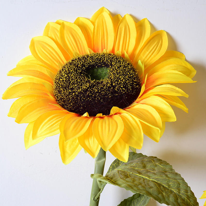 Flores de lujo ligero de alta gama simuladas flores falsas decoración floral sala de estar girasol mesa de comedor decoración floral decoración decorativa floral