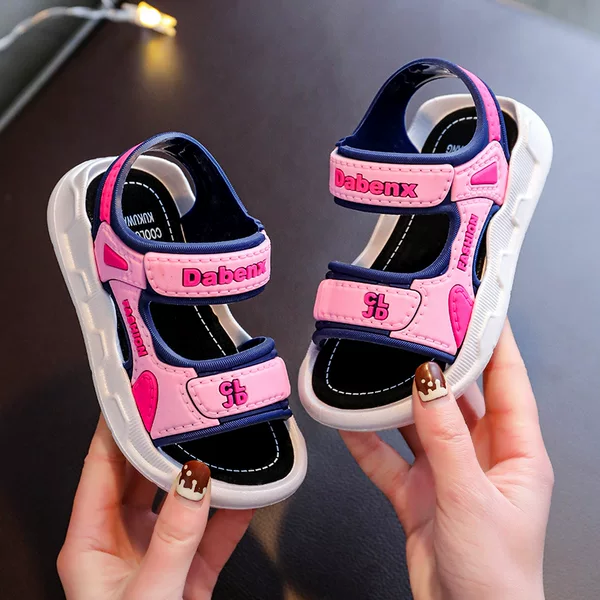 Girls' Sandals Summer 2025 New Soft Bottom Non-Slip Fashion Middle and Big Princess Children's Children's Girls Beach Shoes