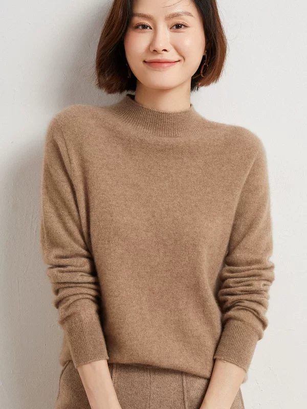 Woolen knitted sweater, high collar, loose fit