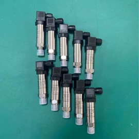 压力变送器;温湿度变送器;液位变送器