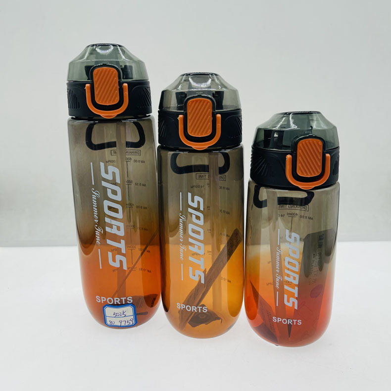 Baijia nuevo 5025 Comercio exterior gradiente de color espacio taza 750ml cubierta de rebote taza de deportes al aire libre portátil taza de agua