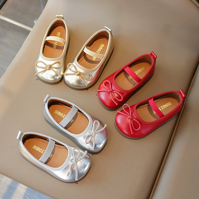 Детские кожаные туфли для девочек, весна-осень 2025, новый корейский стиль, мягкая подошва, с бантиками, нескользящие, модные балетки для малышек