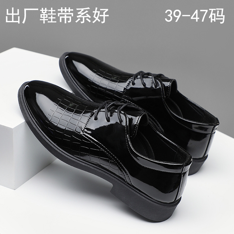 Otoño y invierno zapatos de cuero de hombre zapatos de negocios de estilo formal británicos zapatos de cuero casuales de estilo coreano zapatos de cuero de hombre jóvenes zapatos de cuero de hombre