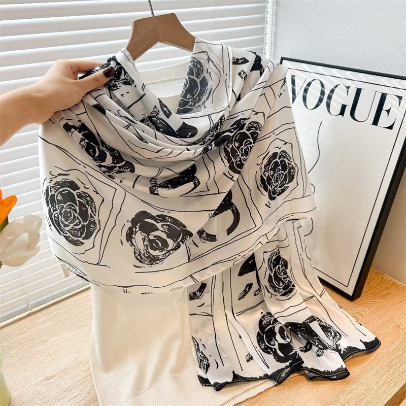 Lụa cao cấp chanel hoa