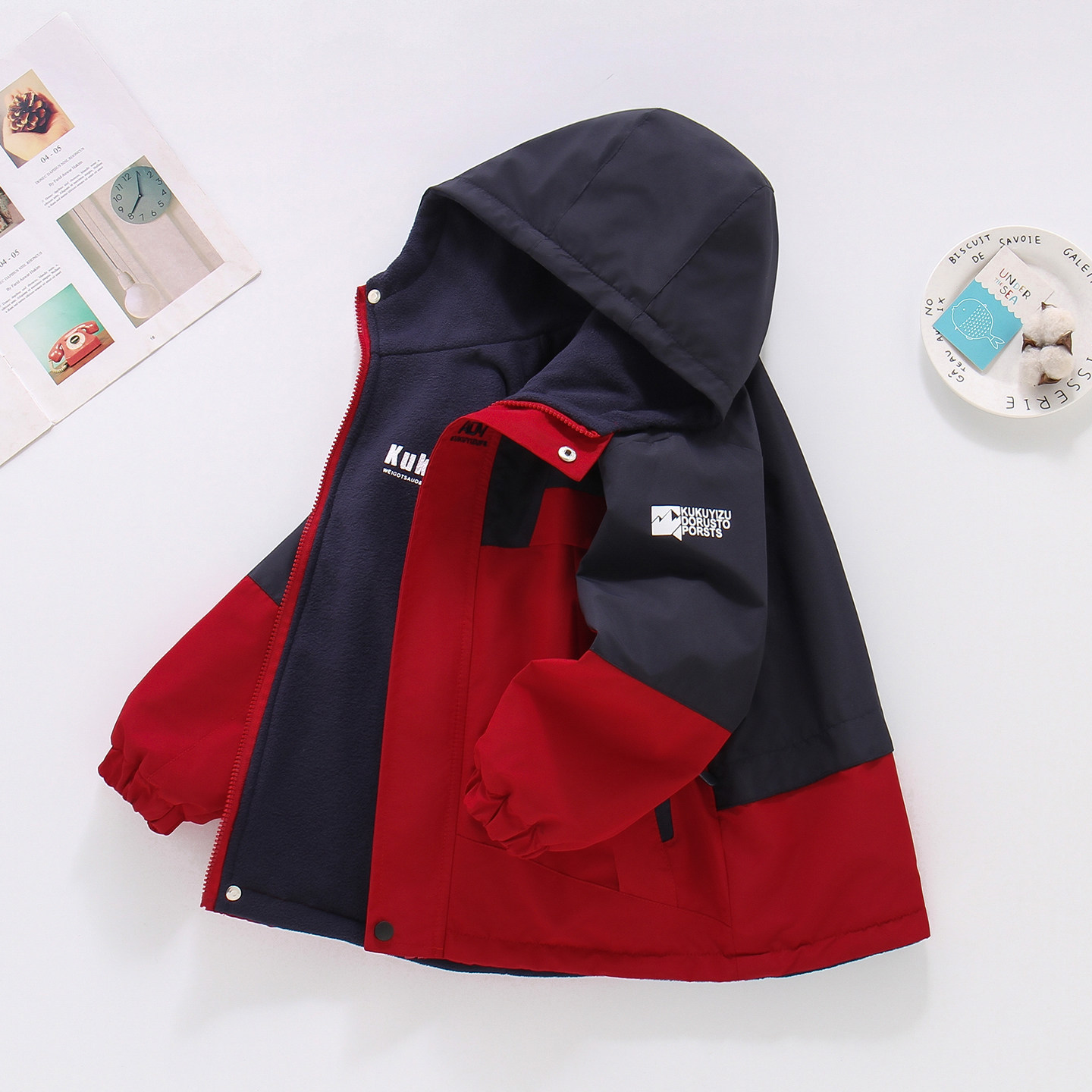 Boys' Autumn and Winter Fleece-Lined Jacket 2026 Children's Outdoor Jacket Spring and Autumn Coat for Older Children Three-In-One