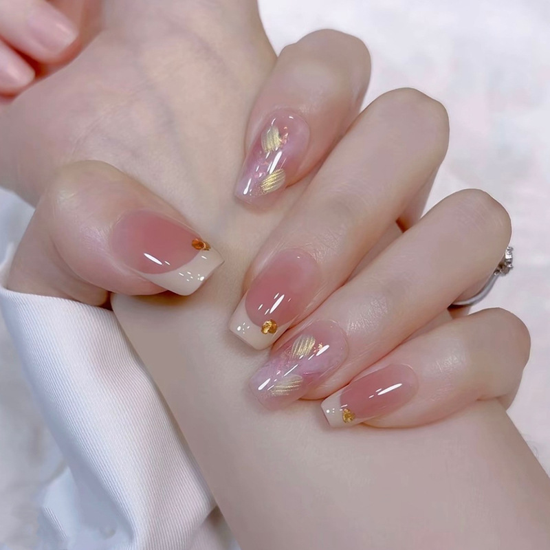 【Gardenia Dream】Purely Handmade Wearable Nails with Gradient French Style, New Popular High-End Short Length Manicure Pieces