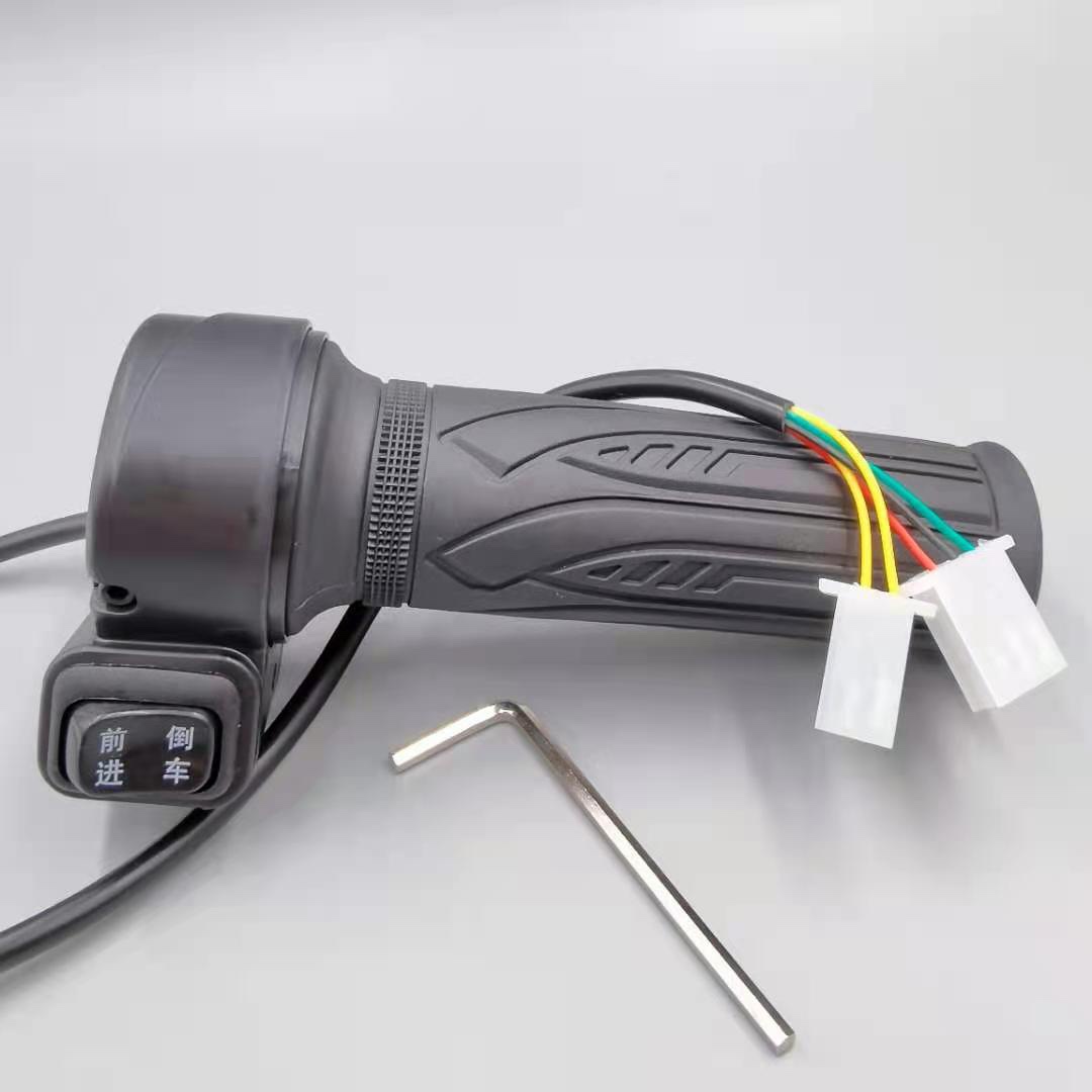 Manija de la bicicleta eléctrica manija de la puerta del aceite batería controlador de velocidad del coche manija de aceleración triciclo que invierte la manija de tres velocidades