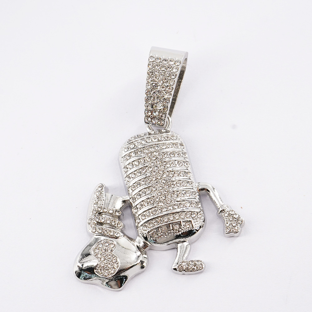 Pokémon transfronterizos llenos de diamantes super sueños pop hip hop bolsas de mano micrófono colgante joyería collar cubano hombre