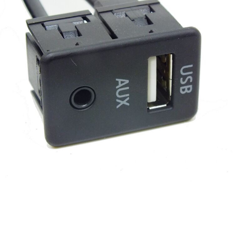 Vehicle Universal Modified Type-C+Aux Seat Dual USB Aux Extension Usb+2Rca Switch Seat